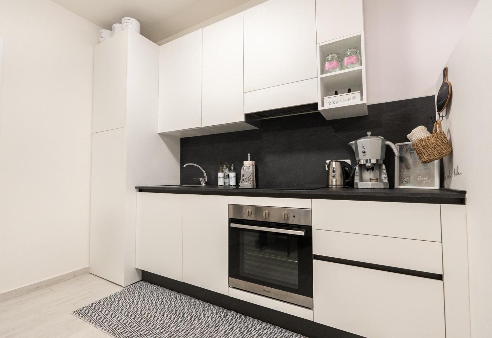 C-Apartment Lake Garda Salo Exterior photo